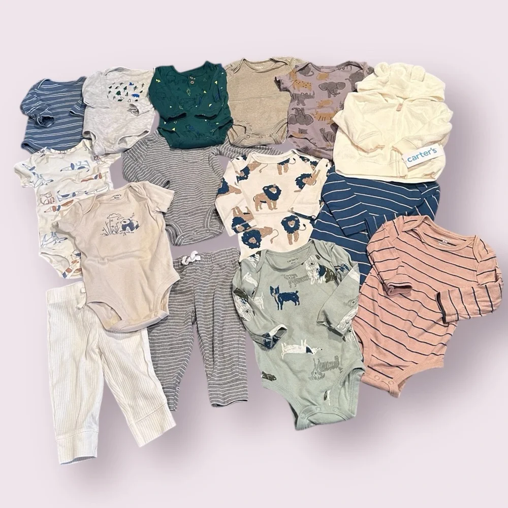 Large Baby Carter's Onsie Pant And Sweatshirt Lot 15 Pieces Size 6 Months